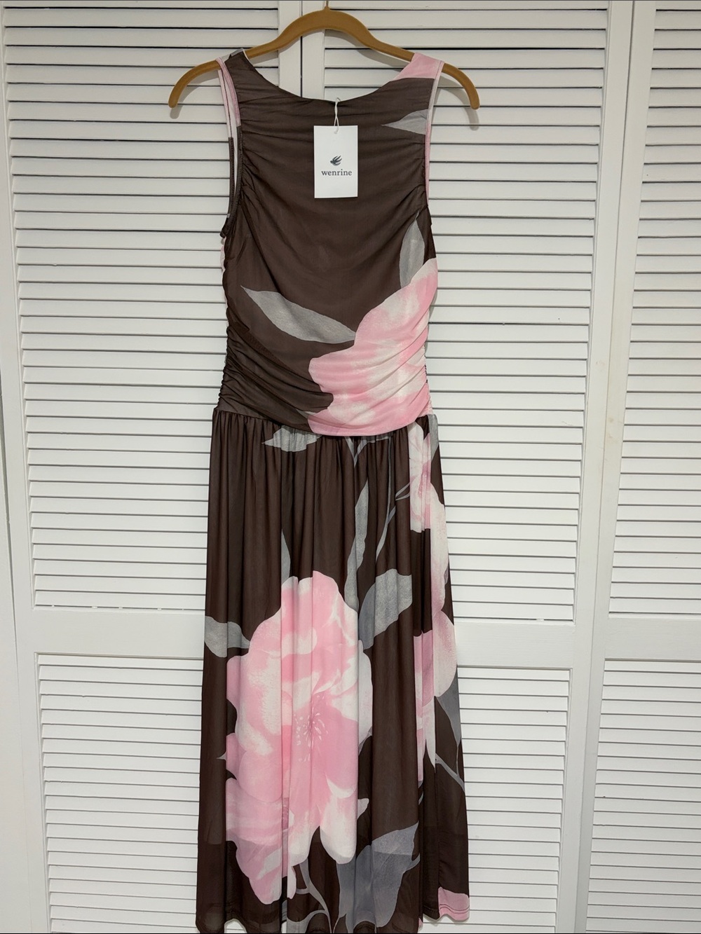Wenrine Brown Maxi Dress with Pink Floral Print